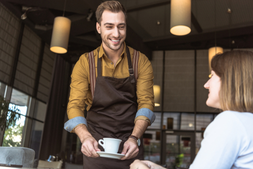 英國國際餐旅顧客服務證照